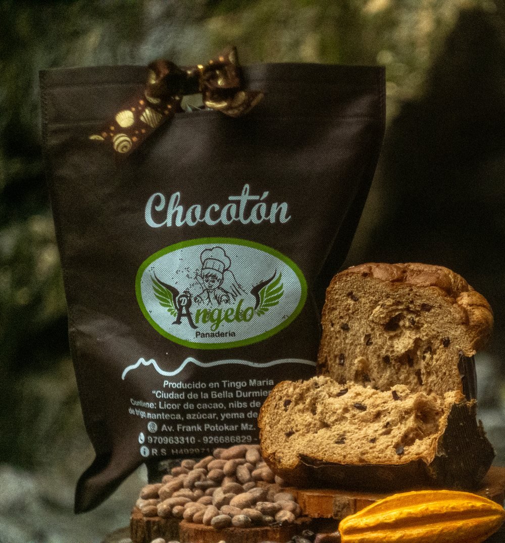 Chocotón, panetón de chocolate D'Angelo