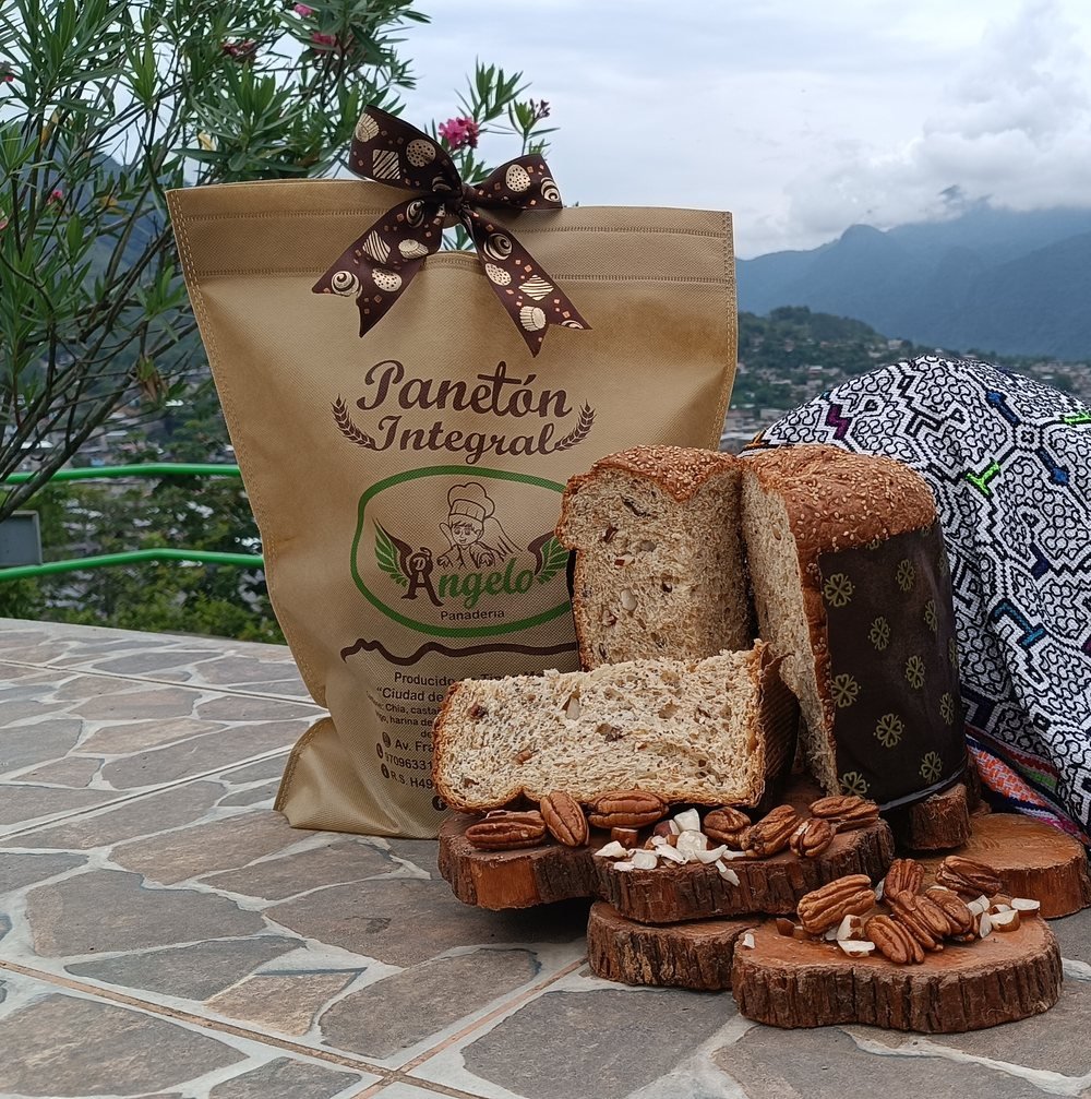 Panetón Integral D'Angelo con pecanas y semillas